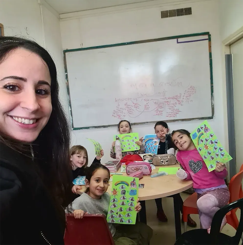 סדנאות תיאטרון בובות - חן פיית הרגשות