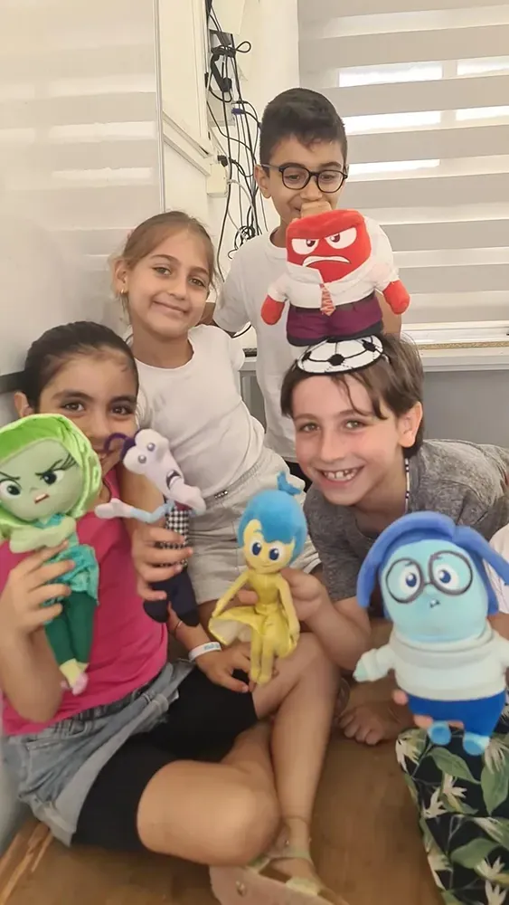 סדנאות תיאטרון בובות - חן פיית הרגשות
